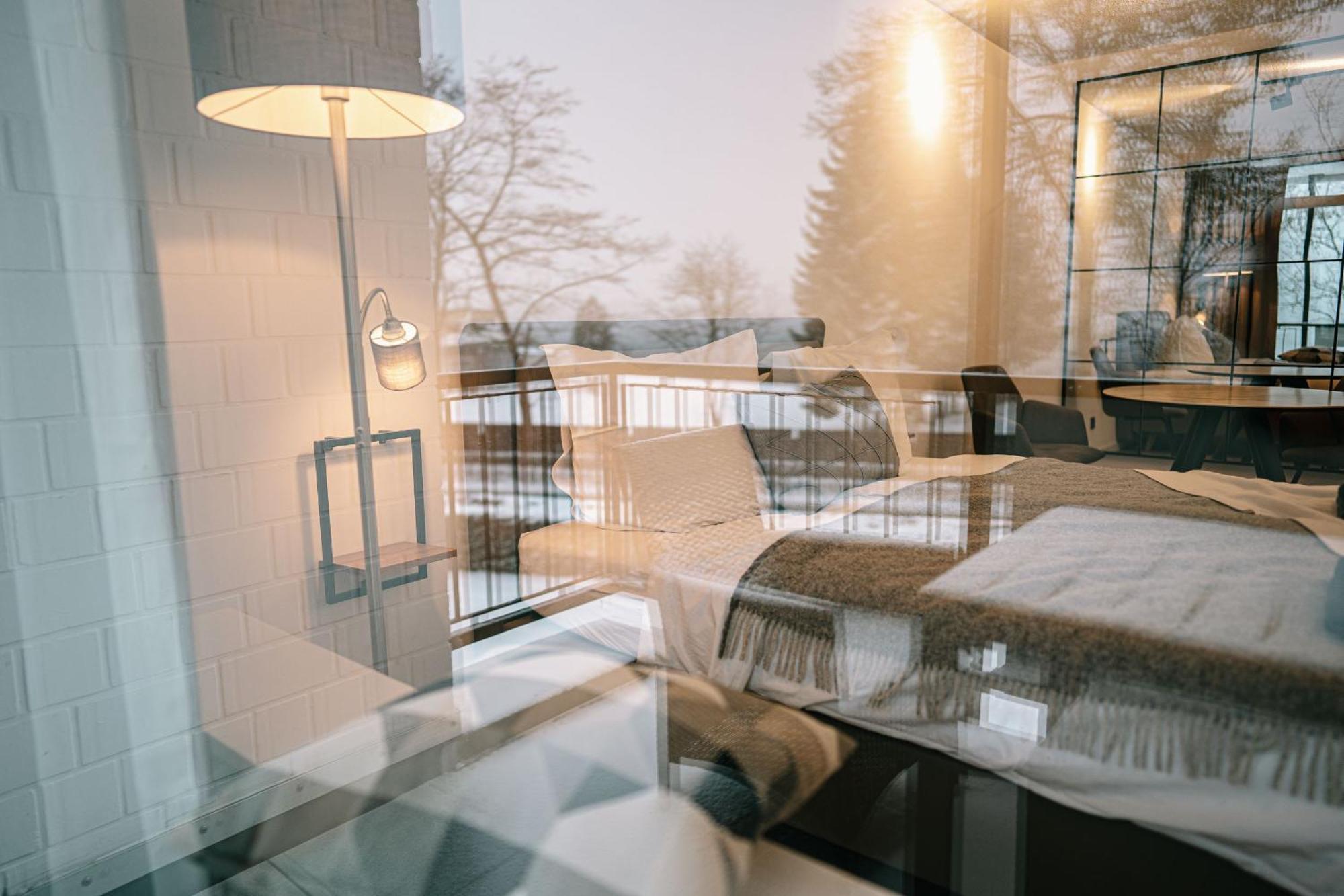 Möhnestube mit Seeblick, Pool und Sauna Apartment